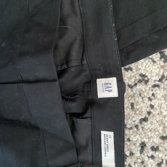 GAP Maternity Cropped Black Work Trousers - Picture 2 of 5